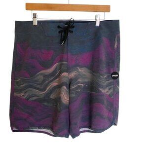 Oakley Hydrolix Performance Fit Board Shorts in Marble Swirl 31